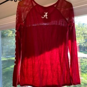 Ladies NWT Alabama LS Top